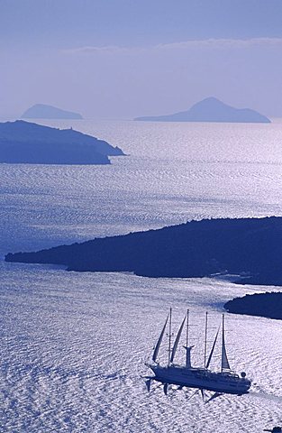 Cruise ship, Santorini, Cyclades Islands, Greece, Europe