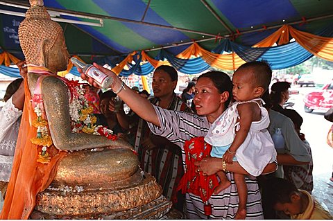 Thailand, Ayutthaya, Thai New Years Day, Songkran Festival