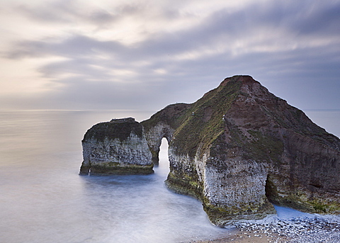 Sea arch at Flamborough Head, East Yorkshire, Yorkshire, England, United Kingdom, Europe