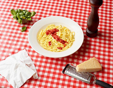 Tomato pasta sauce in shape of Italy