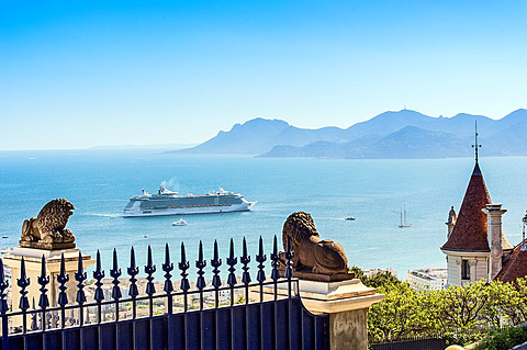 Europe, France, Alpes-Maritimes, Cannes. Cruise ship in a bay of Cannes.