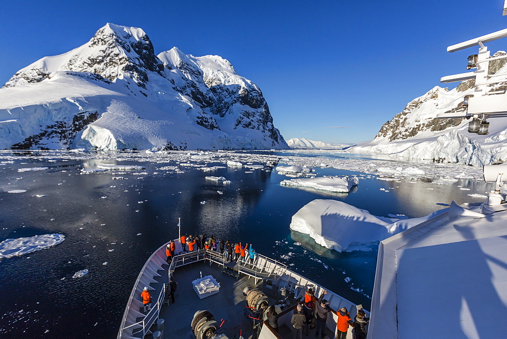 The Discovery of Antarctica